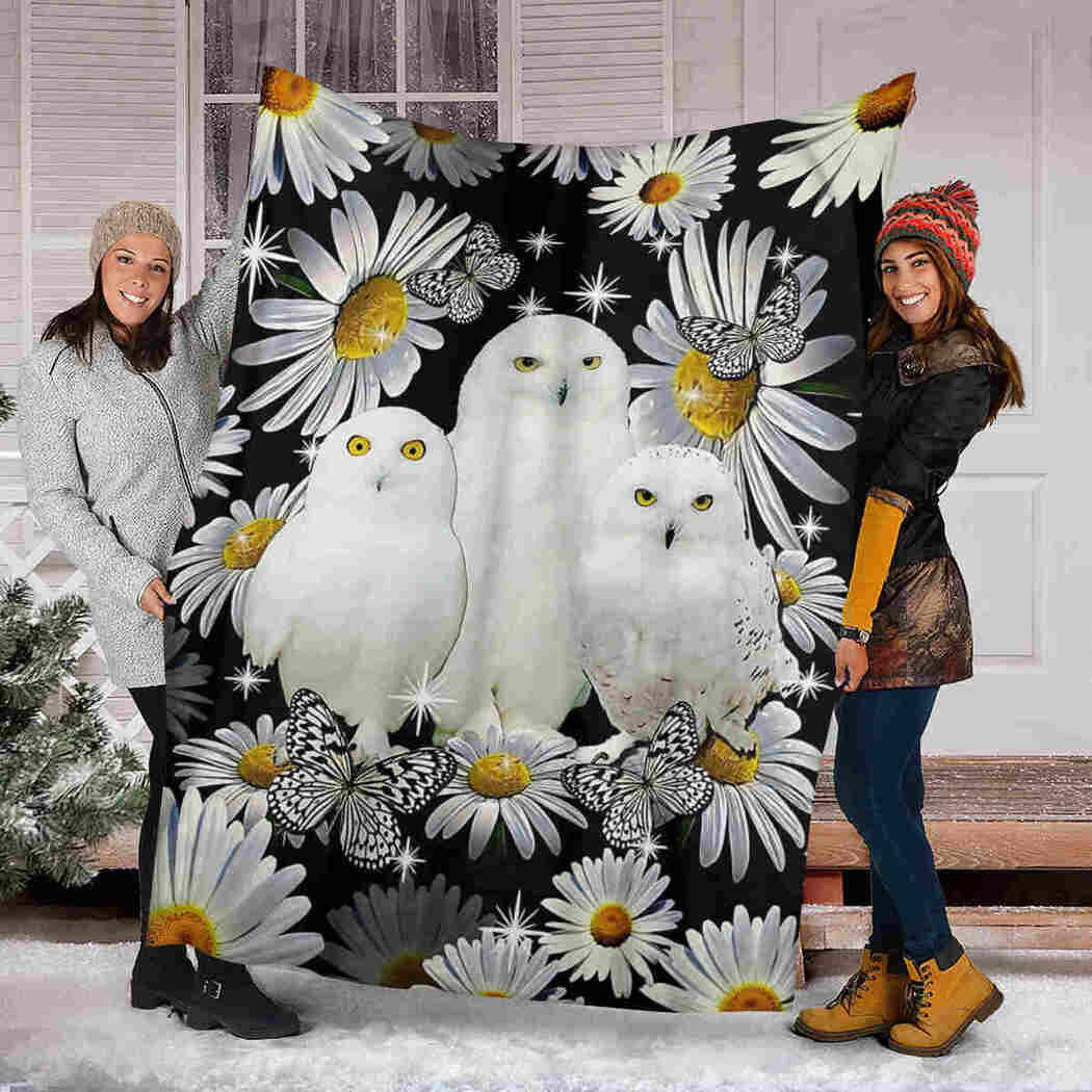 White Owl & Daisy Blanket - Beautiful Natural Blanket