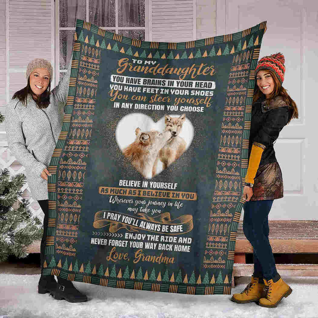 To My Granddaughter - Wolf Heart - You Will Always Be Safe Blanket