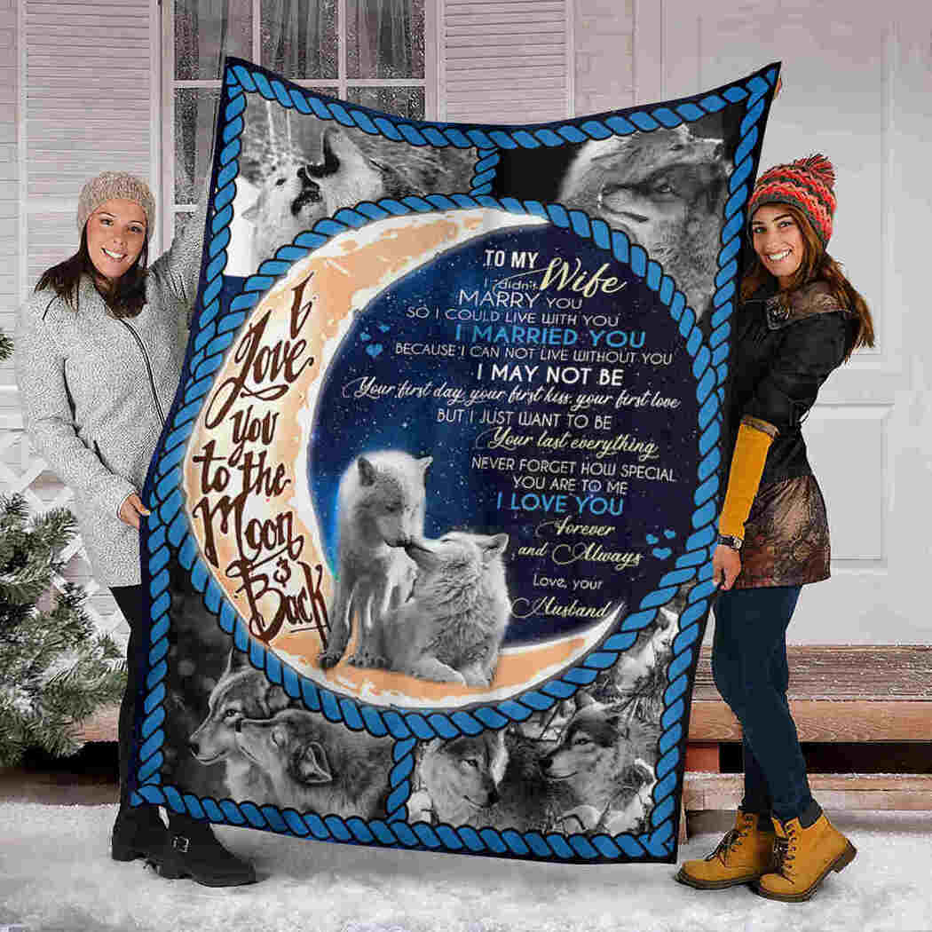 To My Wife Blanket - Moon And Couple Wolf Blanket - How Special You Are To Me